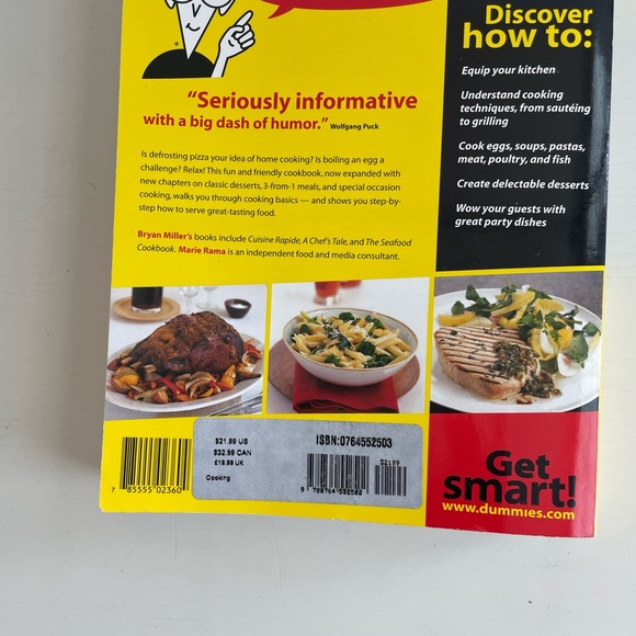 Great cookbook! Good for the newlywed or those of us that pretend we can cook! - Picture 2 of 2